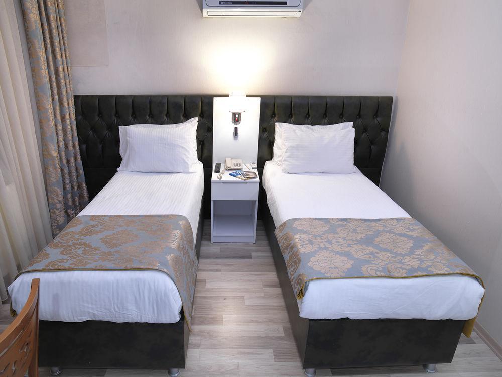 Monarch Hotel Истанбул Екстериор снимка